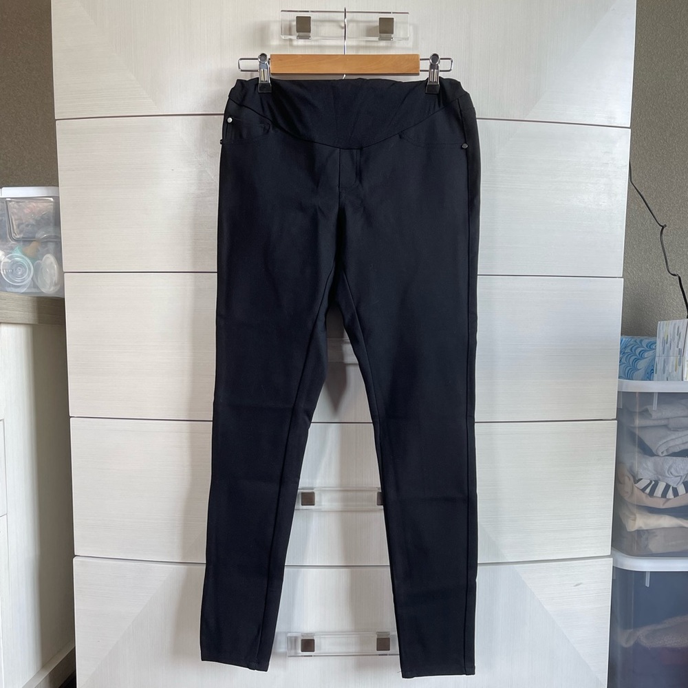 A Pea In the Pod Women’s Black Pants